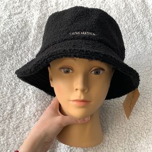 Sherpa Steve Madden Bucket Hat